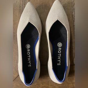 Rothy’s The Point! Sold OUT!! Like New!! 9.5